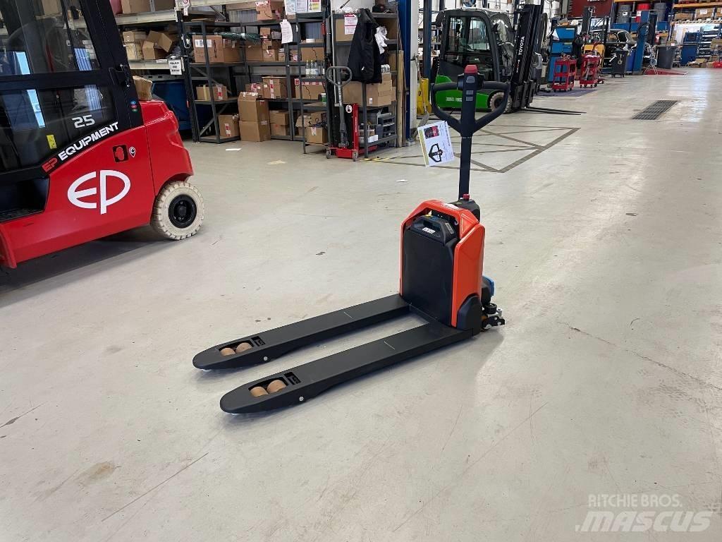 Toyota BT LHE 130 Düsük seviye kaldirici