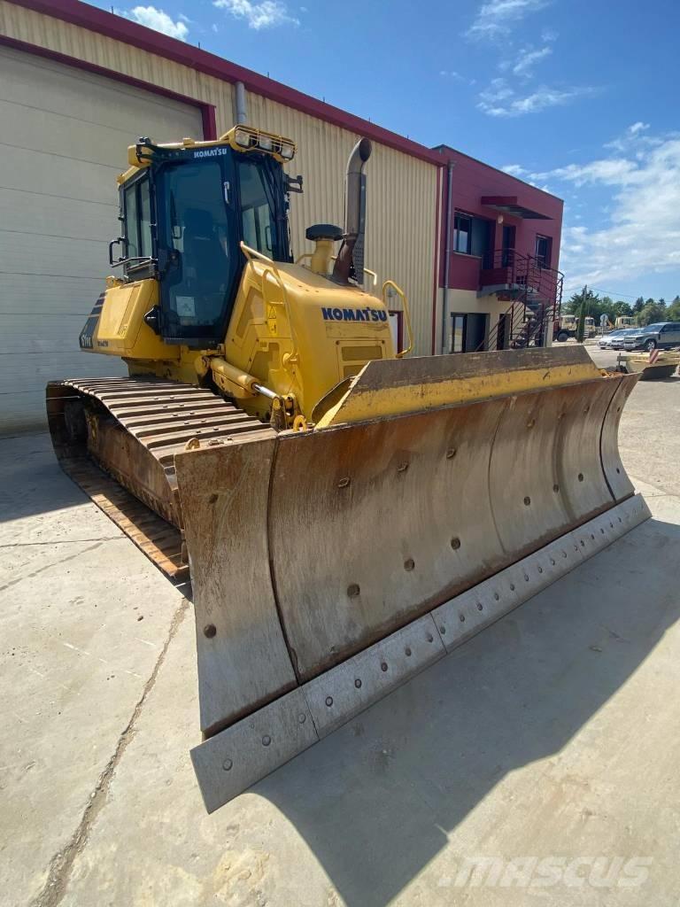 Komatsu D61PX24 Paletli dozerler
