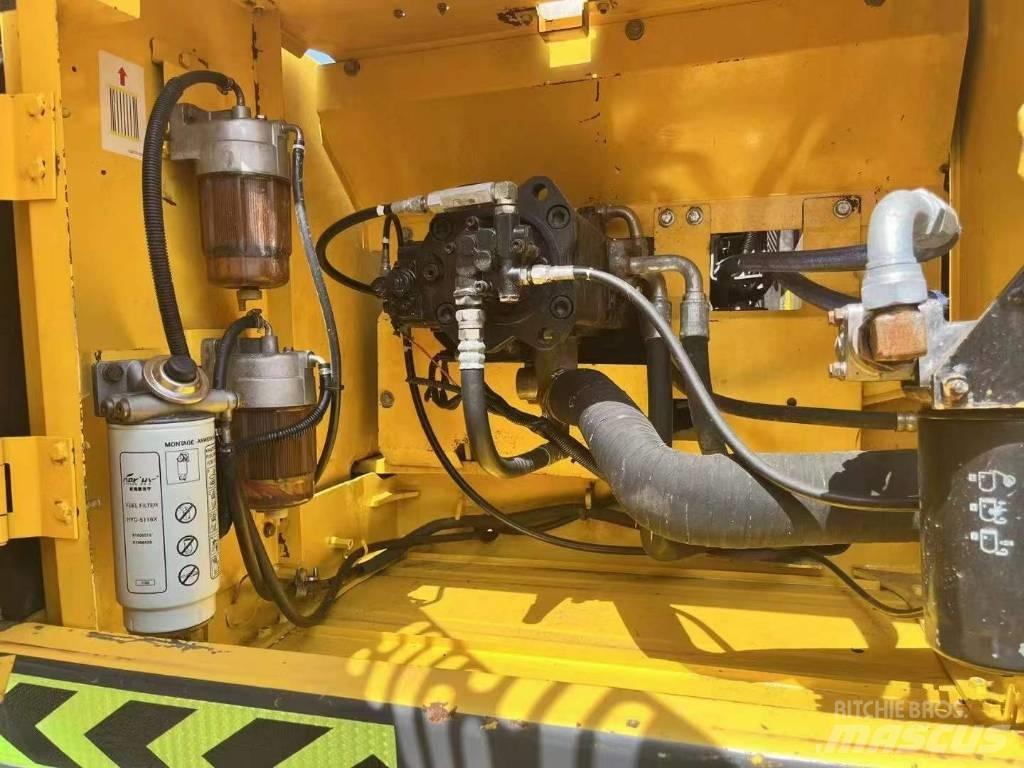 Kobelco SK300 Paletli ekskavatörler