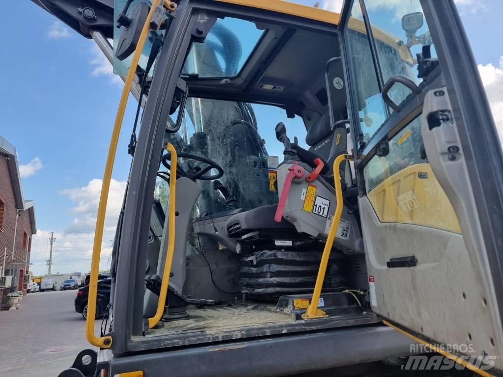 Volvo EW 140 D Lastik tekerli ekskavatörler
