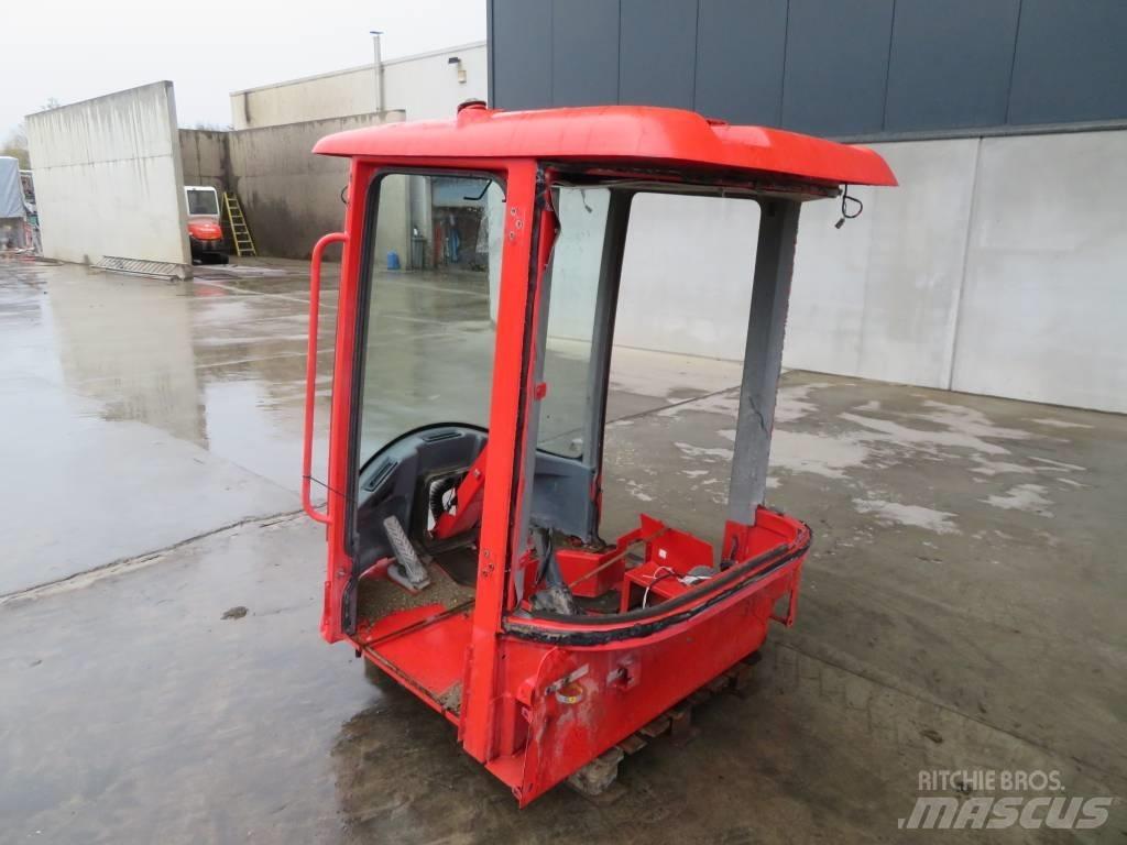Volvo L 30 B / L 35 Kabin