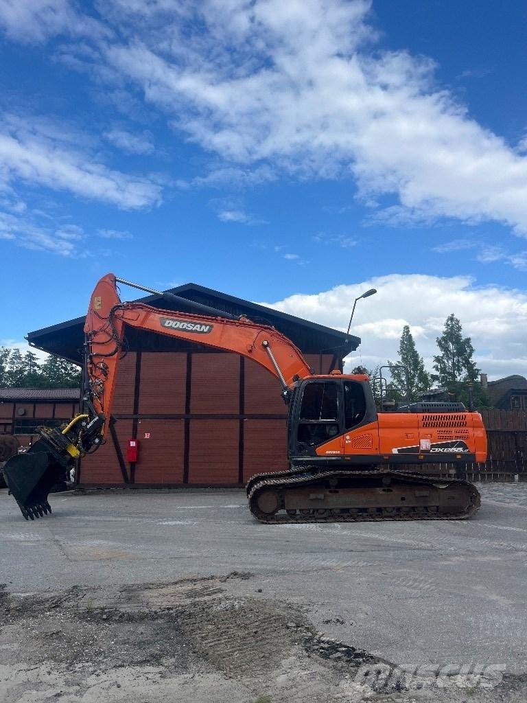Doosan DX 255 LC-5 Paletli ekskavatörler