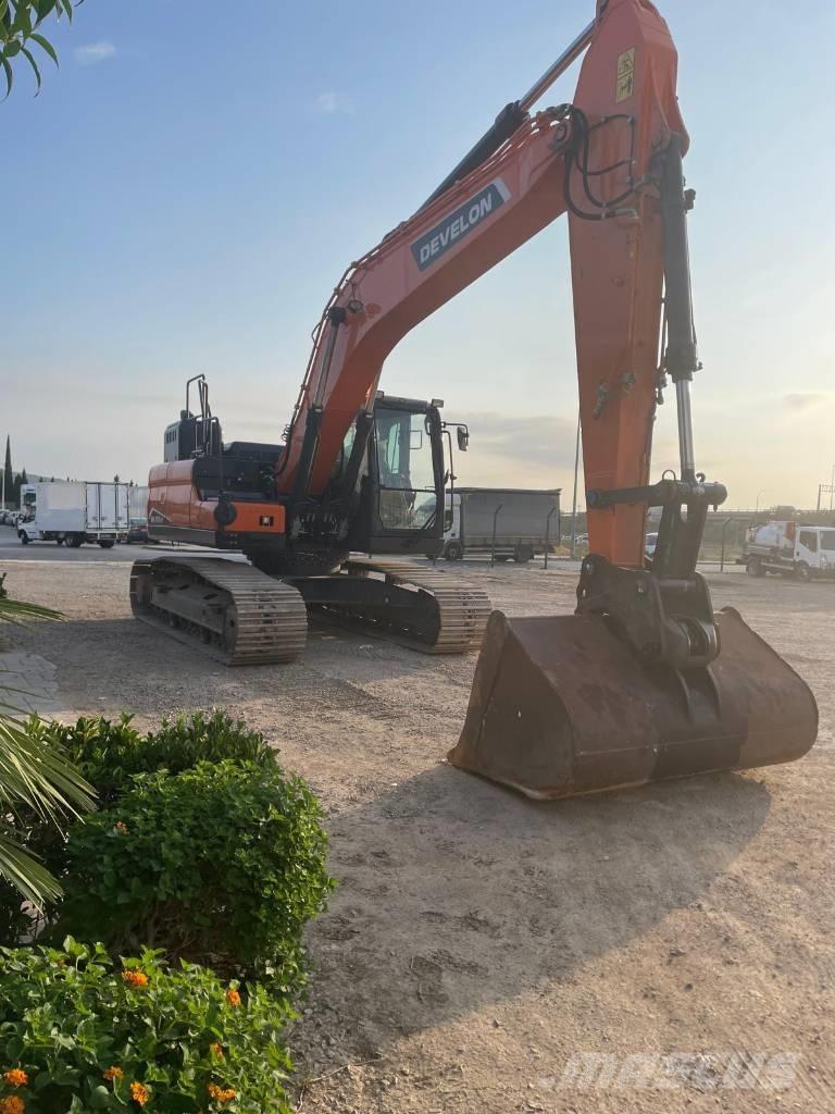 Doosan DX225LC-7 Paletli ekskavatörler