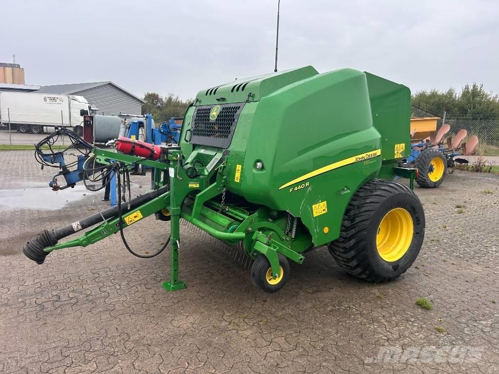 John Deere F 440 Rulo balya makinalari