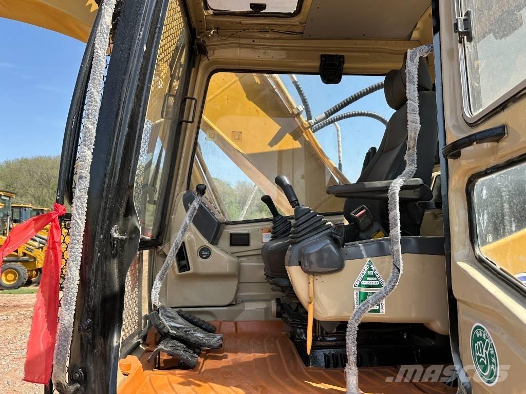 CAT 320 B L Paletli ekskavatörler