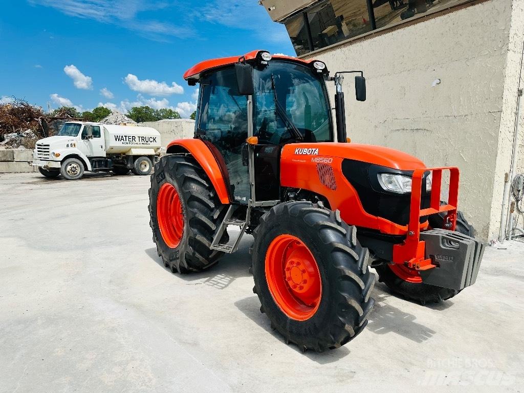 Kubota M8560 Traktörler