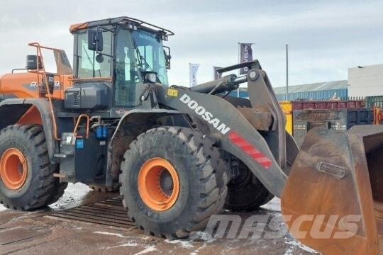 Develon DL 480-7 Kazıcı yükleyiciler - beko loder