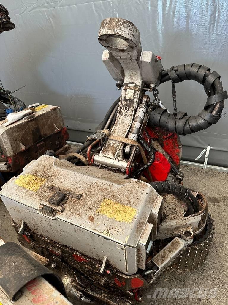 Log Max 5000V PT Agaç kesme robotlari