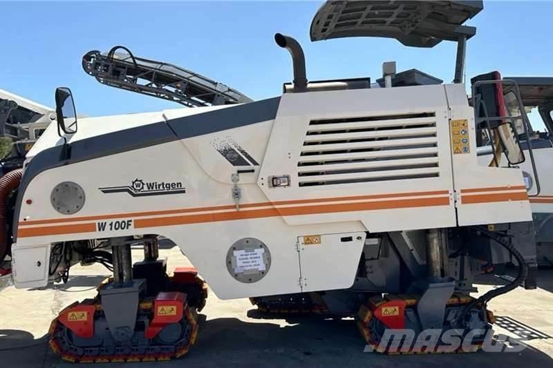 Wirtgen W100Fi Diger kamyonlar