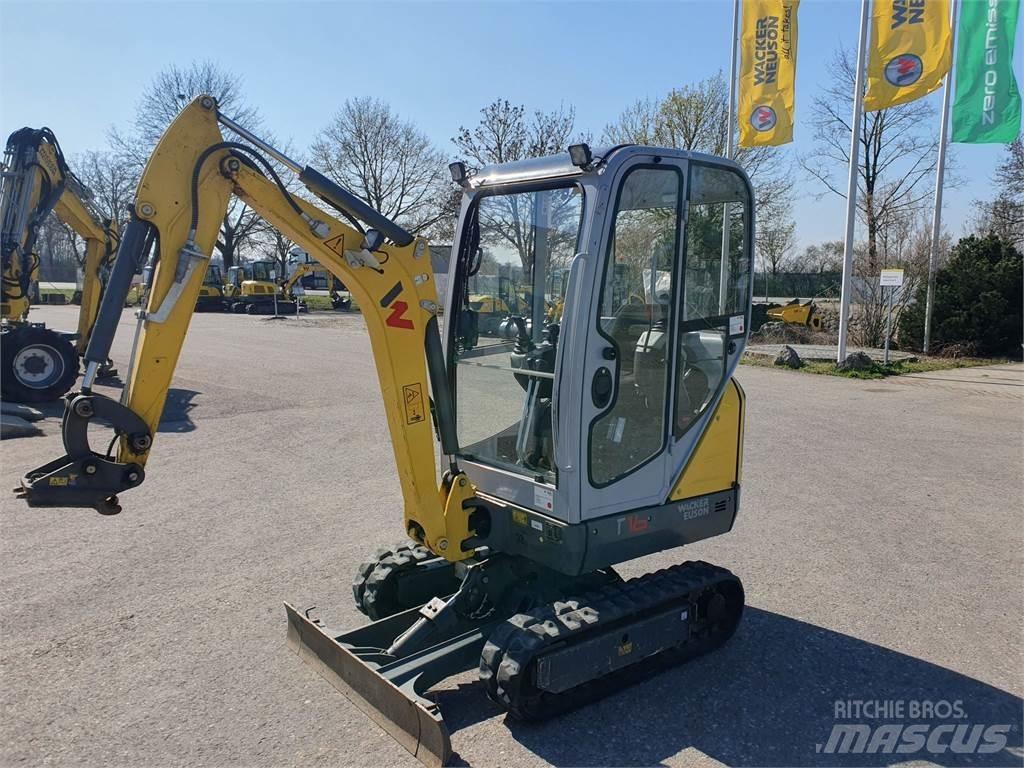 Wacker Neuson ET16 Paletli ekskavatörler
