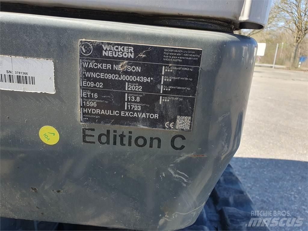 Wacker Neuson ET16 Paletli ekskavatörler