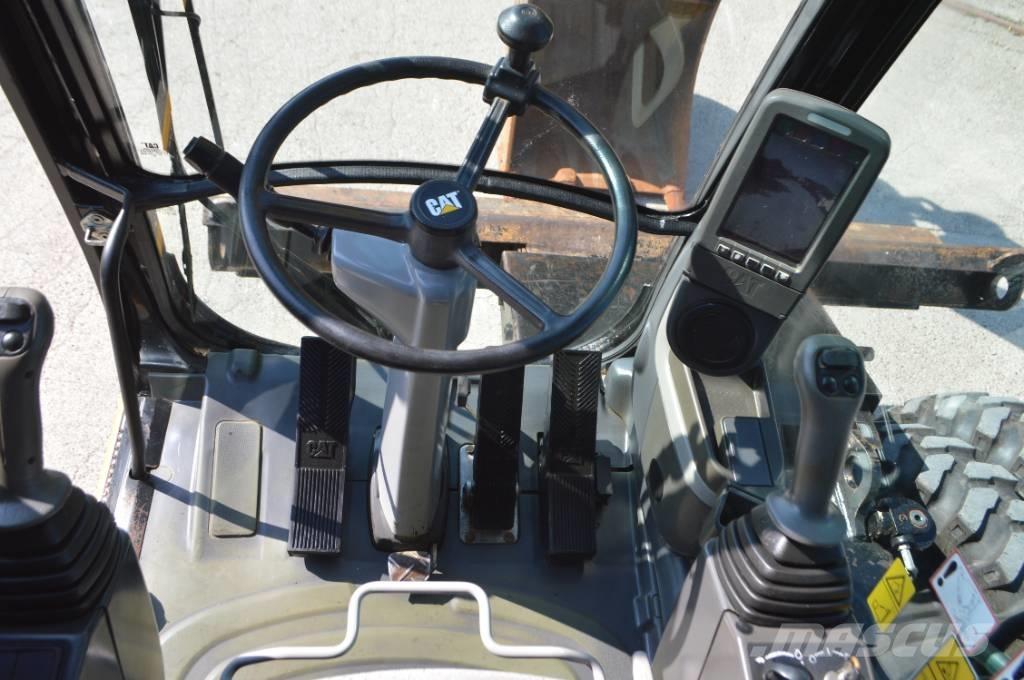 CAT M 313 D Lastik tekerli ekskavatörler