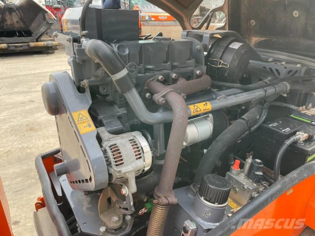 Hamm HD 12 VV Çift tamburlu silindirler