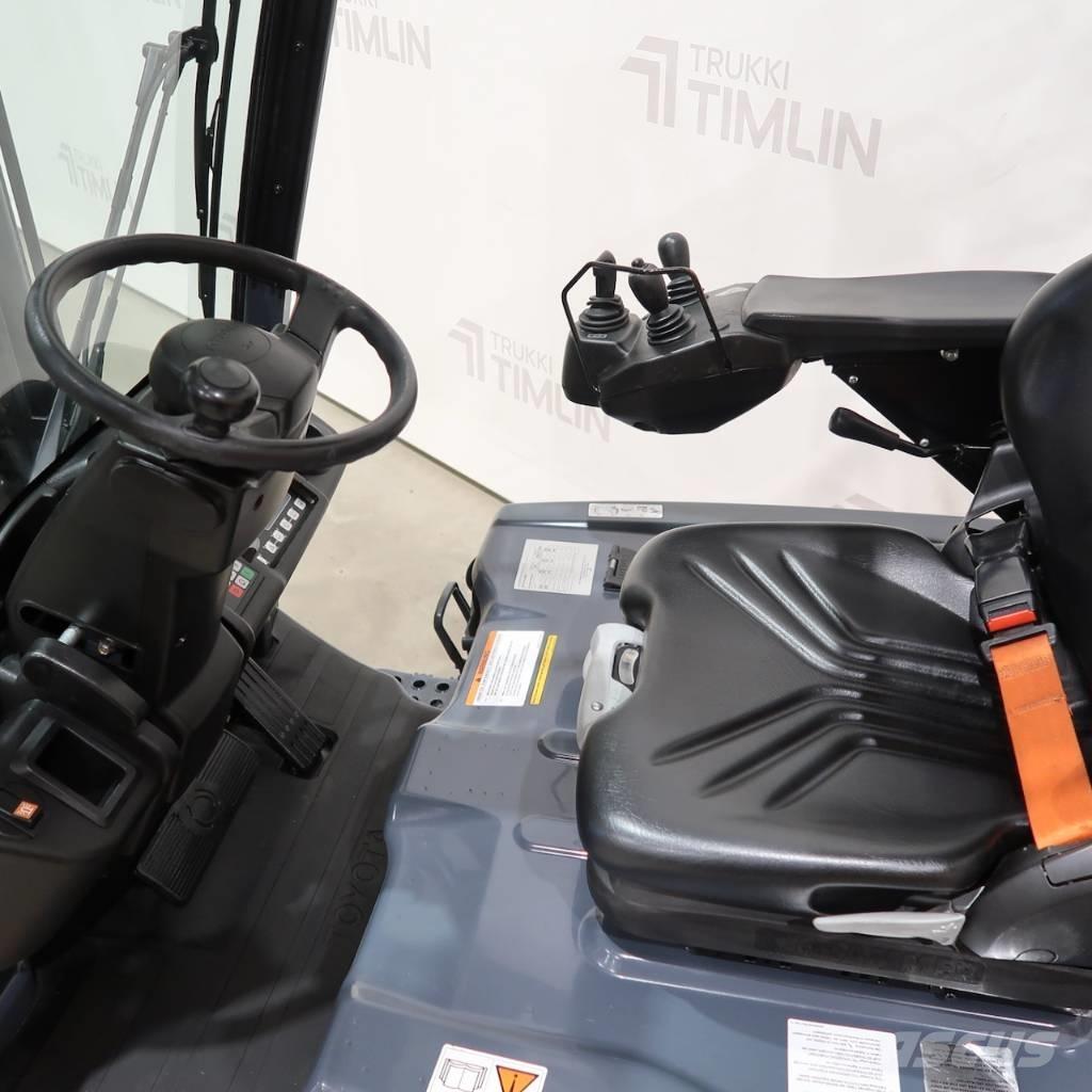 Toyota 8FBE16T Elektrikli forkliftler