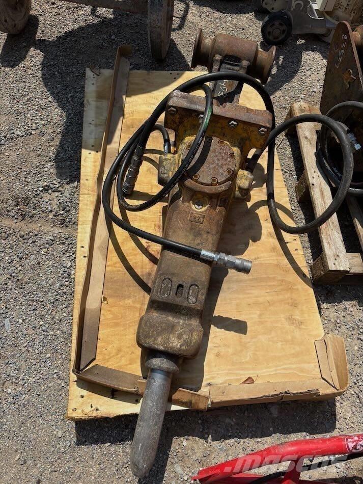 Atlas Copco SB 202 Hidrolik kırıcılar