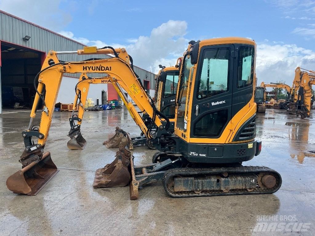 Hyundai R25Z-9 AK Mini ekskavatörler, 7 tona dek