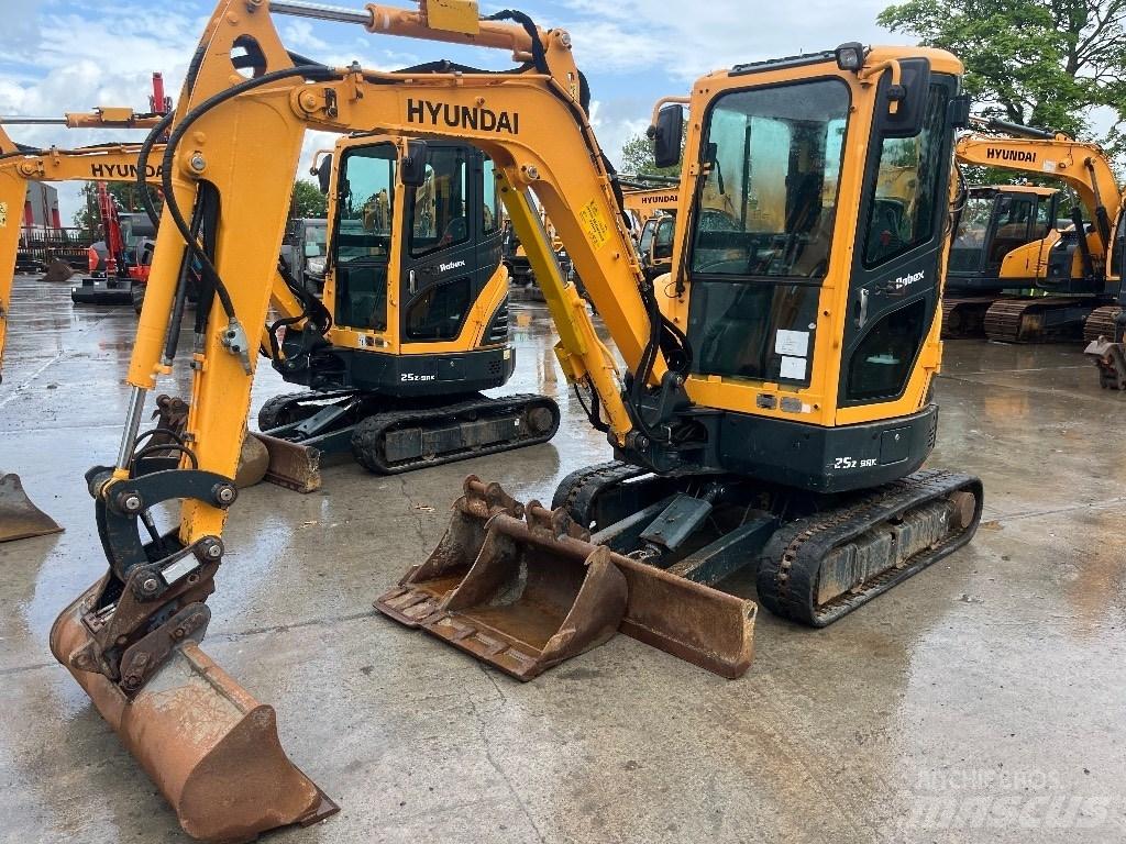 Hyundai R25Z-9 AK Mini ekskavatörler, 7 tona dek