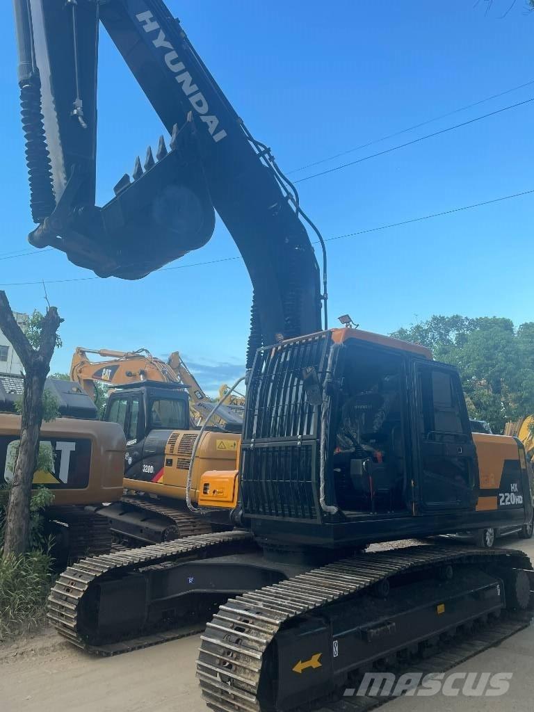 Hyundai 220HX Paletli ekskavatörler