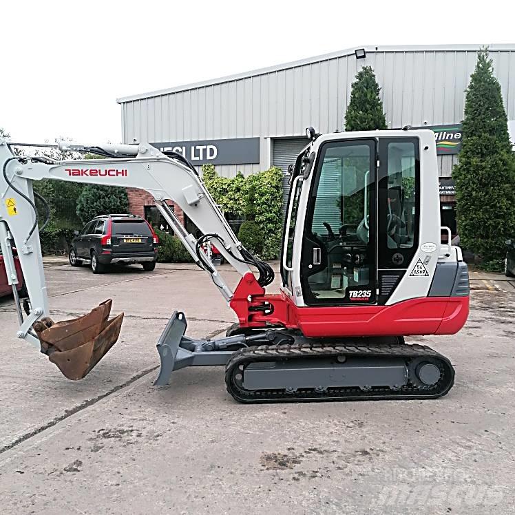 Takeuchi TB235 Mini ekskavatörler, 7 tona dek