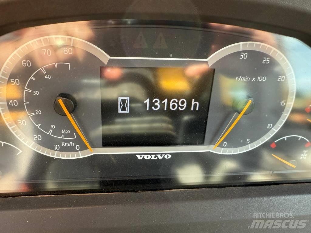 Volvo A 30 G Belden kirma kaya kamyonu