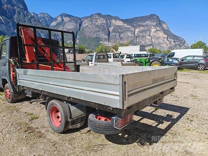 Nissan Trade Diger