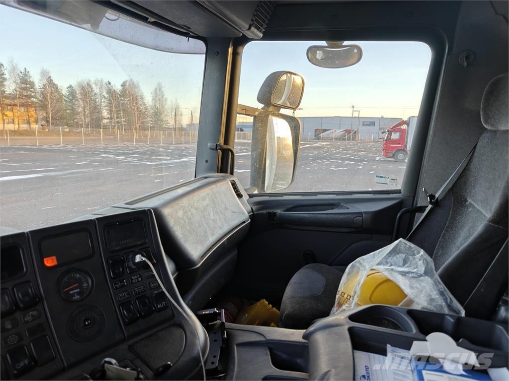 Scania P 94 Kapali kasa kamyonlar