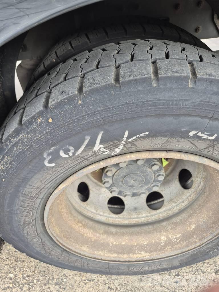 DAF LF 55.180 Kapali kasa kamyonlar