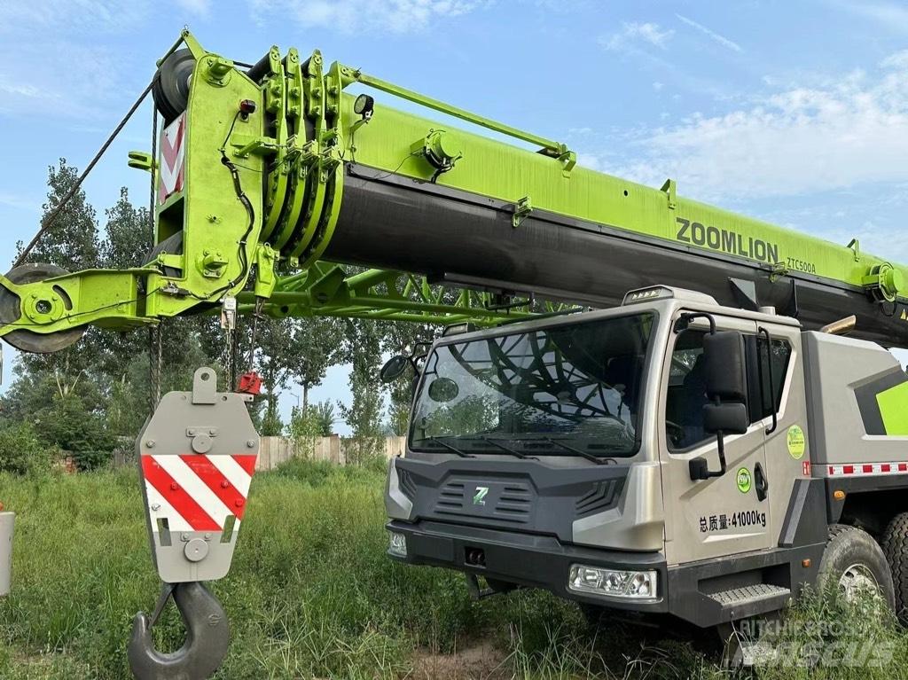 Zoomlion ZTC500A Yol-Arazi Tipi Vinçler (AT)