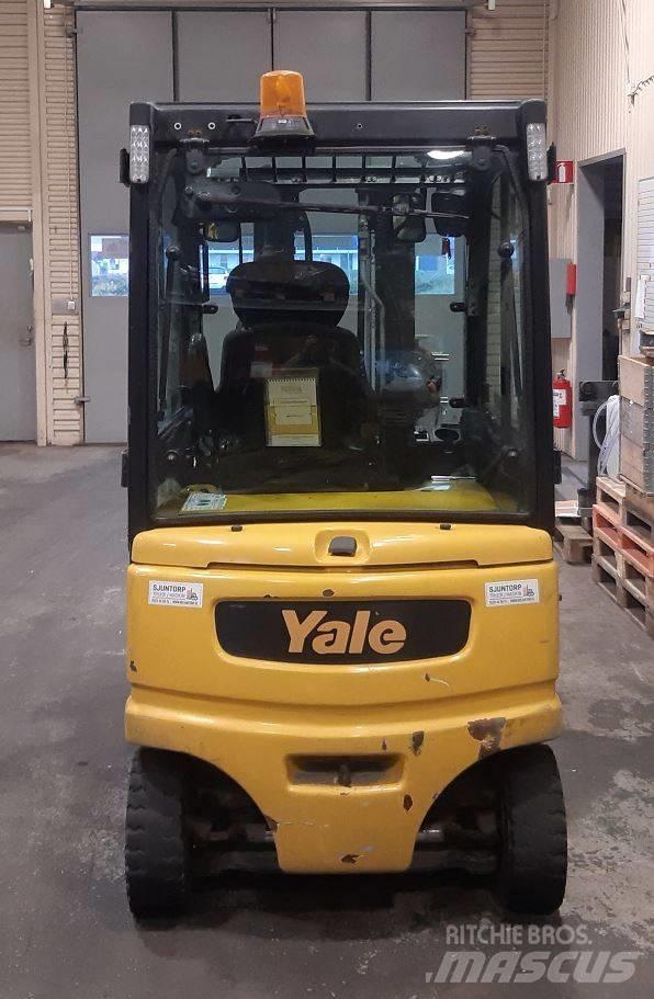 Yale ERP25VL Elektrikli forkliftler