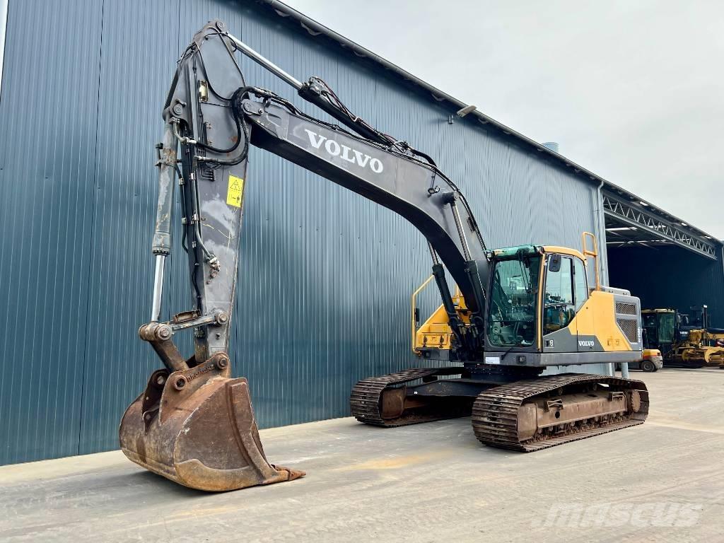 Volvo EC250E L Paletli ekskavatörler