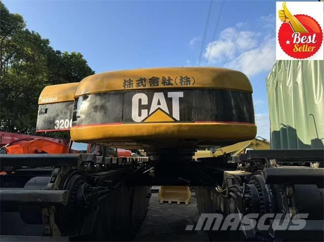 CAT 320 C Amfibi Ekskavatörler