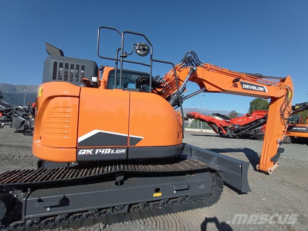 Develon DX 140 LCR-7 Paletli ekskavatörler