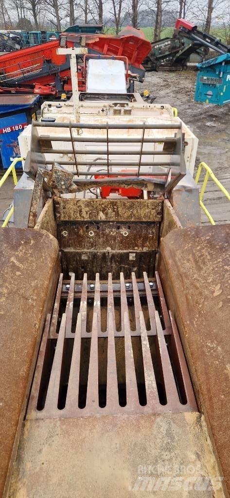 Sandvik QJ 241 Gezer kırıcılar