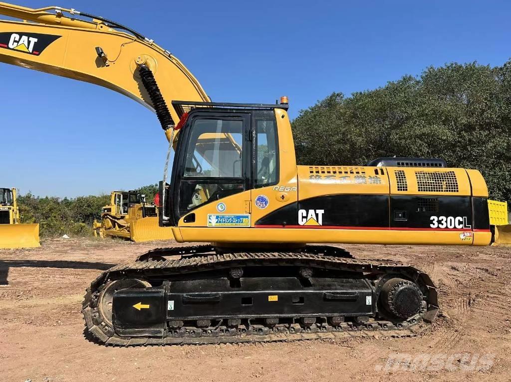 CAT 330 CL Paletli ekskavatörler