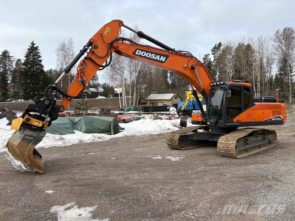Doosan DX 255 LC-7 Paletli ekskavatörler