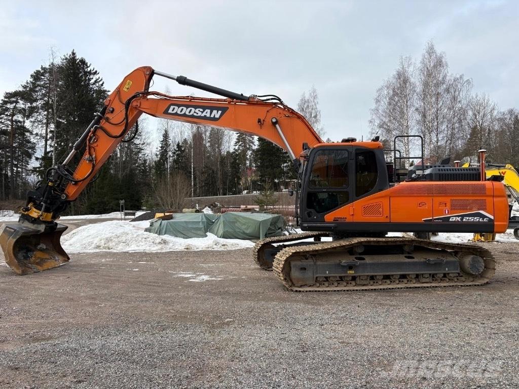 Doosan DX 255 LC-7 Paletli ekskavatörler
