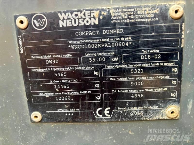 Wacker Neuson DW 90 Belden kirma kamyonlar
