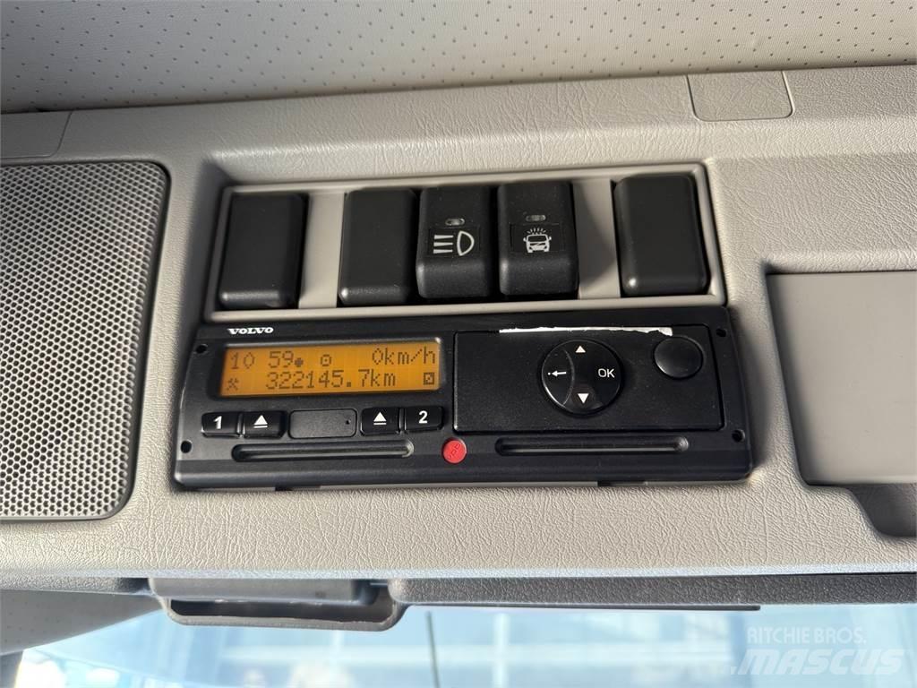 Volvo FM 370 6X2 Araç üzeri vinçler