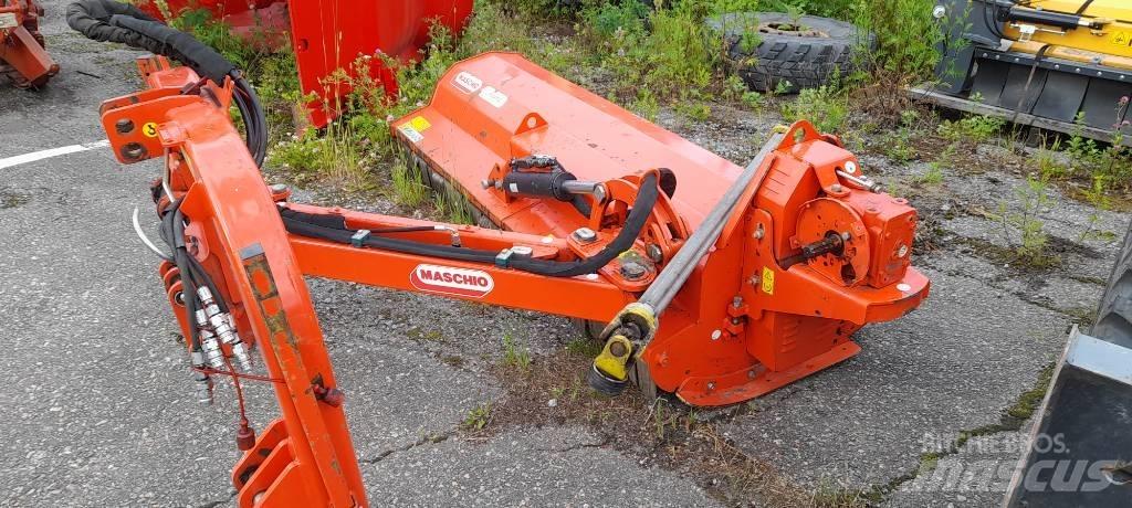 Maschio Giraffa 210 Hasat makineleri