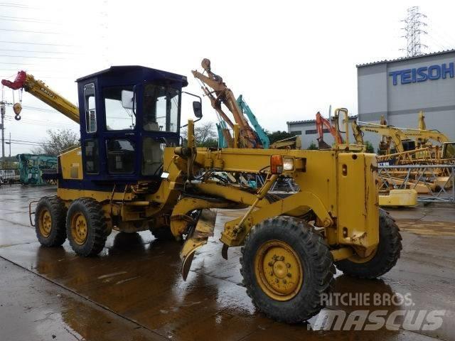 Komatsu GD405A-2 Greyderler