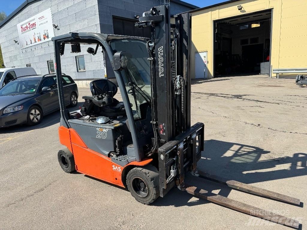 Toyota 8FBM20T Elektrikli forkliftler