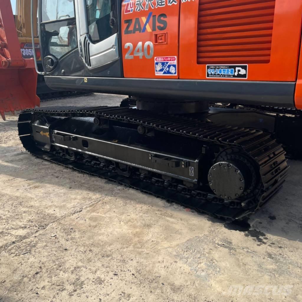 Hitachi ZX 240 Paletli ekskavatörler