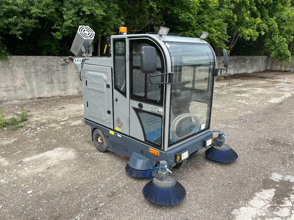  Sweepmec SM3000-Pro Cadde süpürücüler