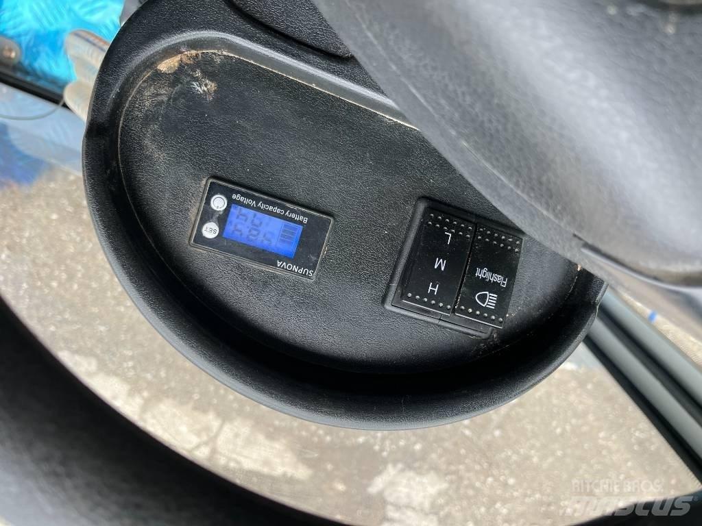  Sweepmec SM3000-Pro Cadde süpürücüler