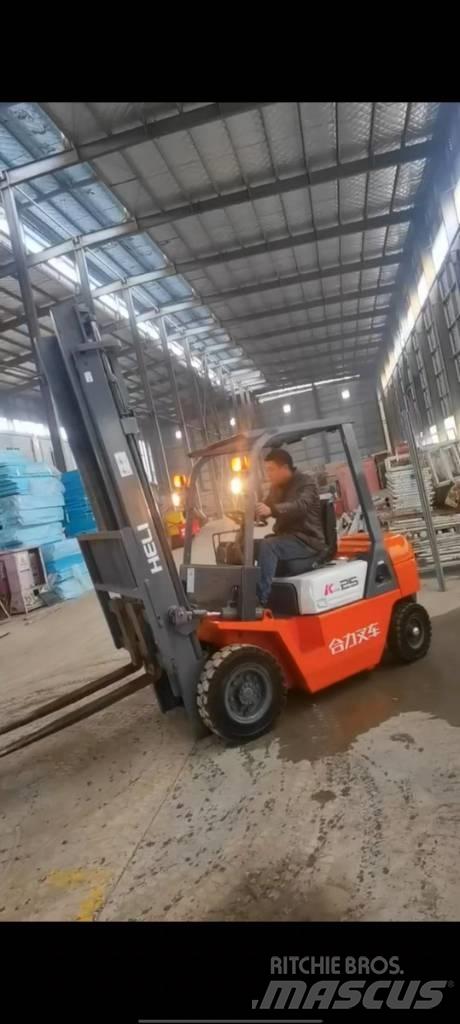 Heli CPC25 Dizel forkliftler