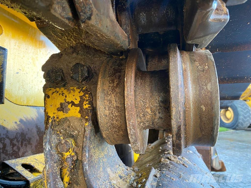 Komatsu D61EX-15 Paletli dozerler