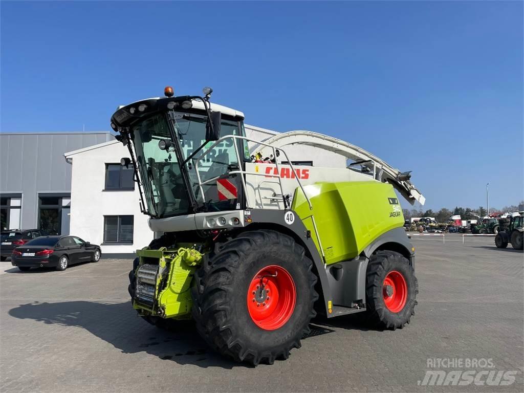 CLAAS Jaguar 940 Silaj makinasi