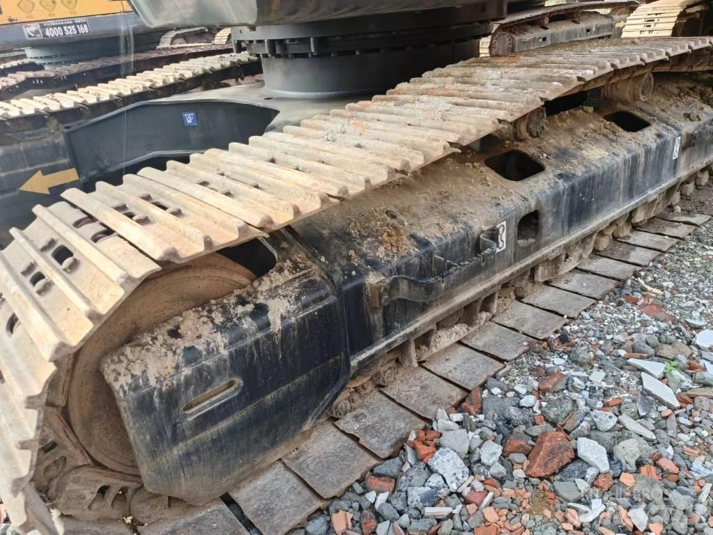 Hitachi ZX 250 LC Paletli ekskavatörler