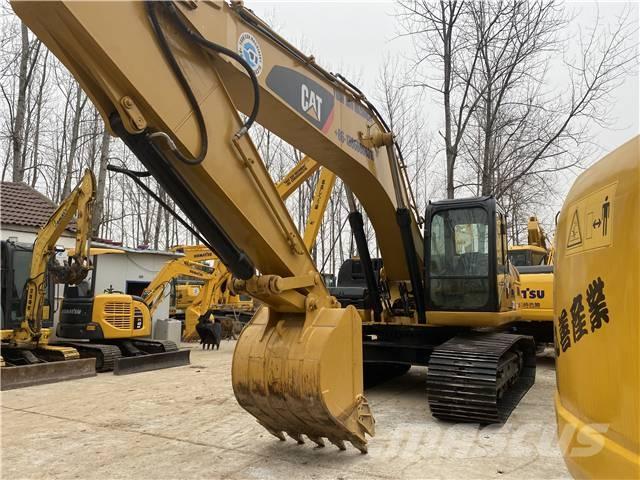 CAT 330DL Paletli ekskavatörler