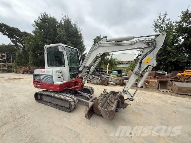 Takeuchi TB 235 Mini ekskavatörler, 7 tona dek